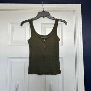 Women’s Small Aeropostale Top